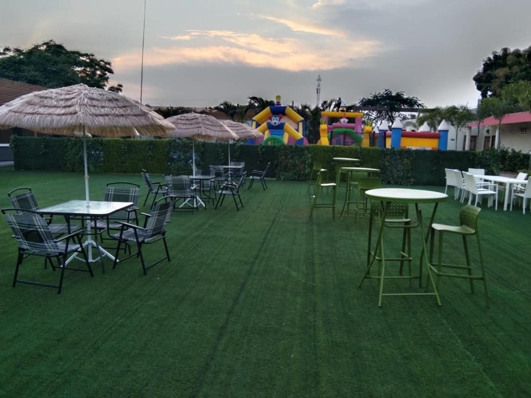 Focus Club And Resort Ranchi Exterior foto